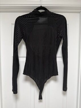 Lulu's Black Velvet Ribbed Mock Neck Bodysuit
